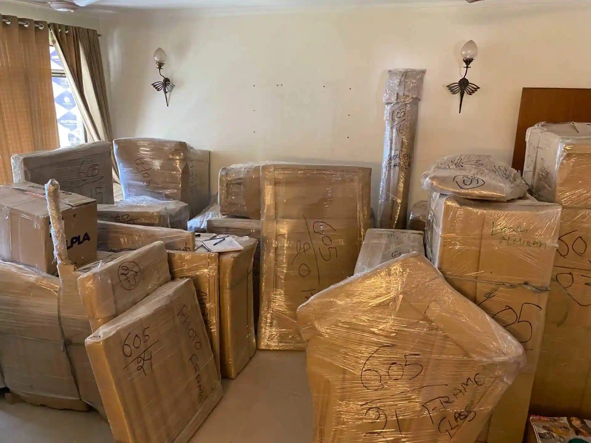 Furniture Movers In Sharjah